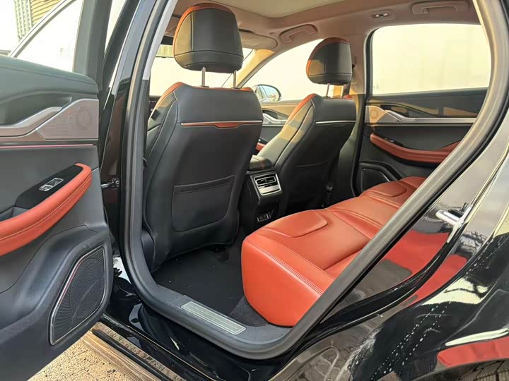 Фото 8 - Lincoln Z (Zephyr)