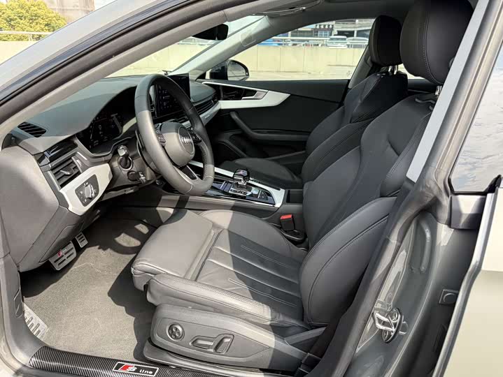 Фото 8 - Audi A5