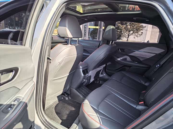 Фото 7 - Hyundai Sonata N Line