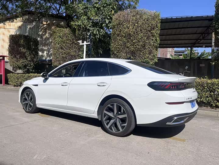 Фото 5 - Volkswagen Lamando L