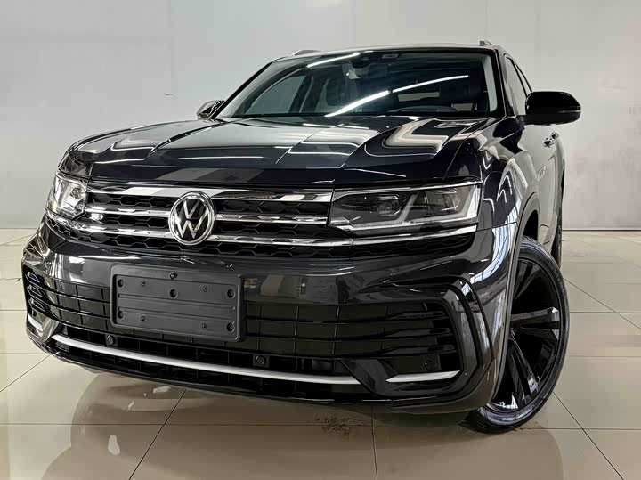 Фото 1 - Volkswagen Teramont X