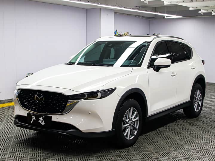 Photo 1 - Mazda CX-5