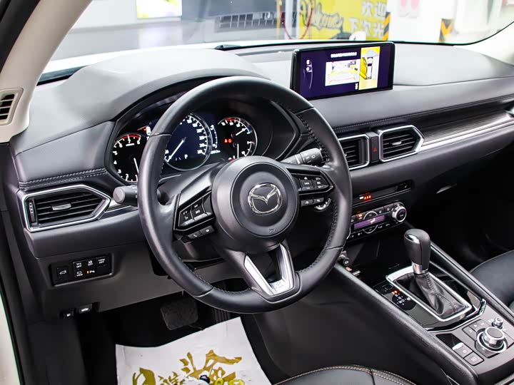 Photo 5 - Mazda CX-5