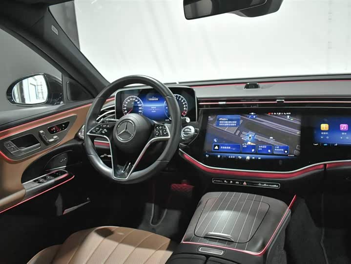 Фото 7 - Mercedes-Benz E-Class Hybrid