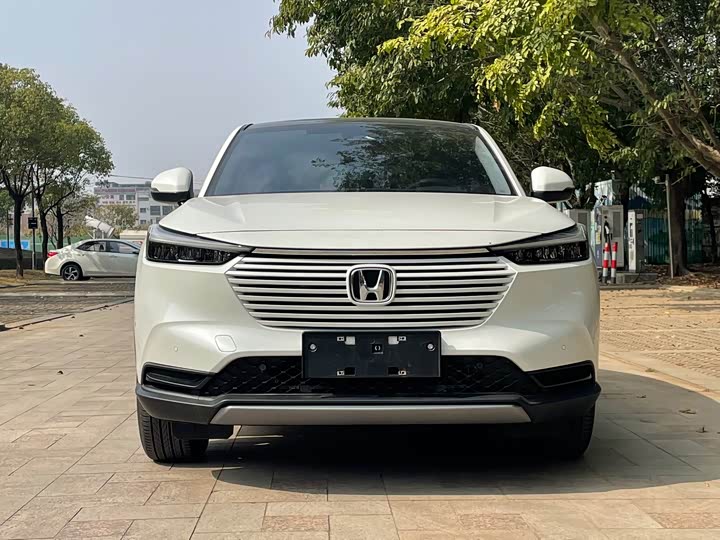 Фото 2 - Honda Vezel