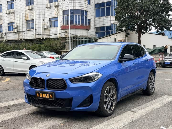 Фото 3 - BMW X2