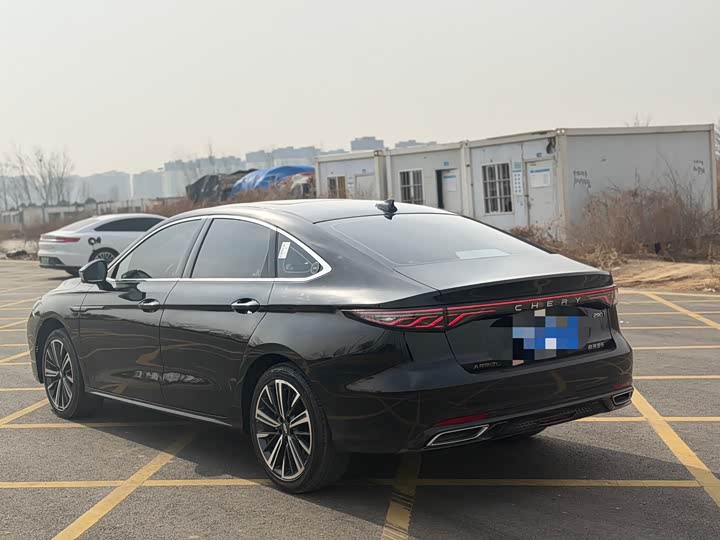 Фото 6 - Chery Arrizo 8 Pro