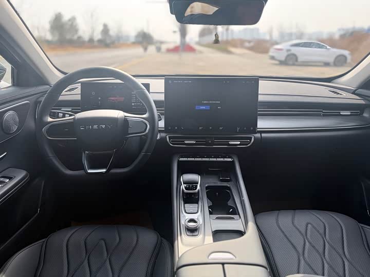 Фото 9 - Chery Arrizo 8 Pro