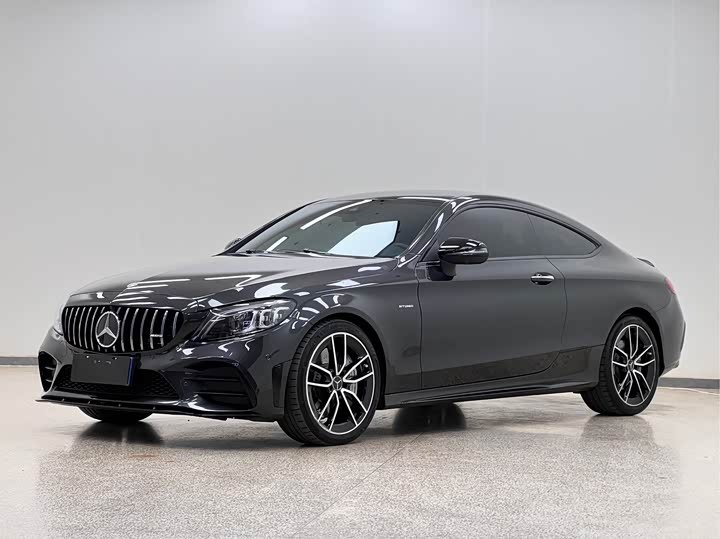 Фото 1 - Mercedes-Benz C-Class AMG