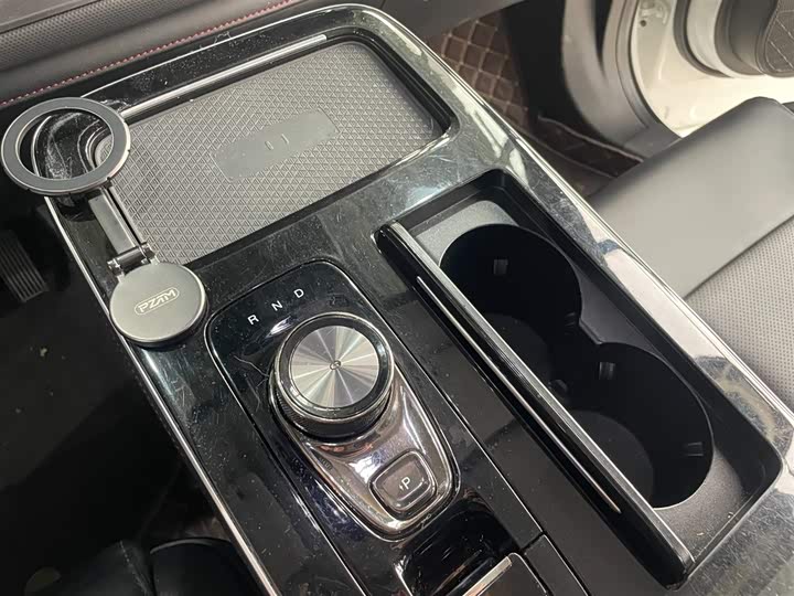 Фото 9 - GAC Aion V