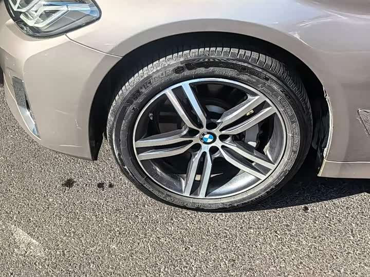 Фото 6 - BMW 5 Series