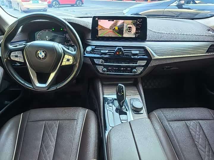 Фото 7 - BMW 5 Series