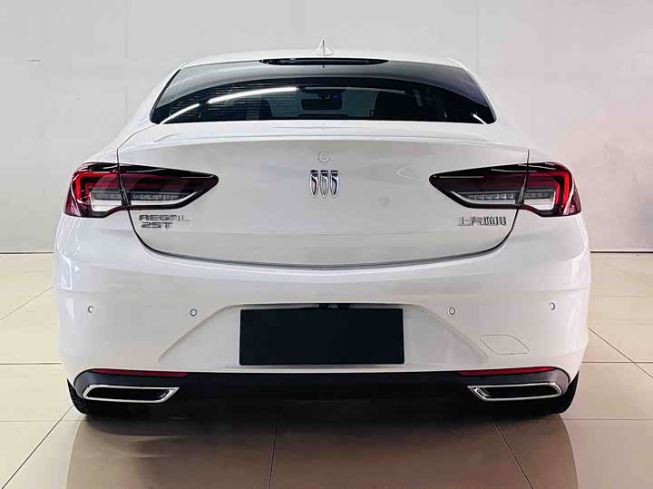 Фото 8 - Buick Regal