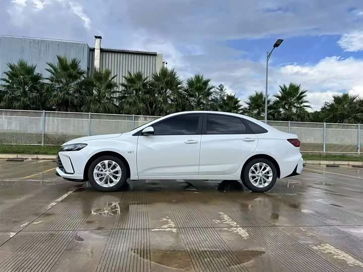 Фото 2 - Chevrolet Monza