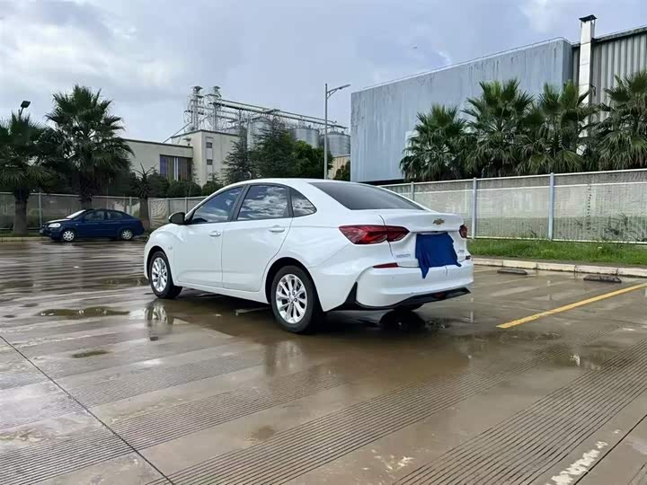 Фото 3 - Chevrolet Monza