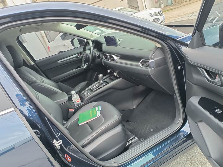 Фото 3 - Mazda CX-5