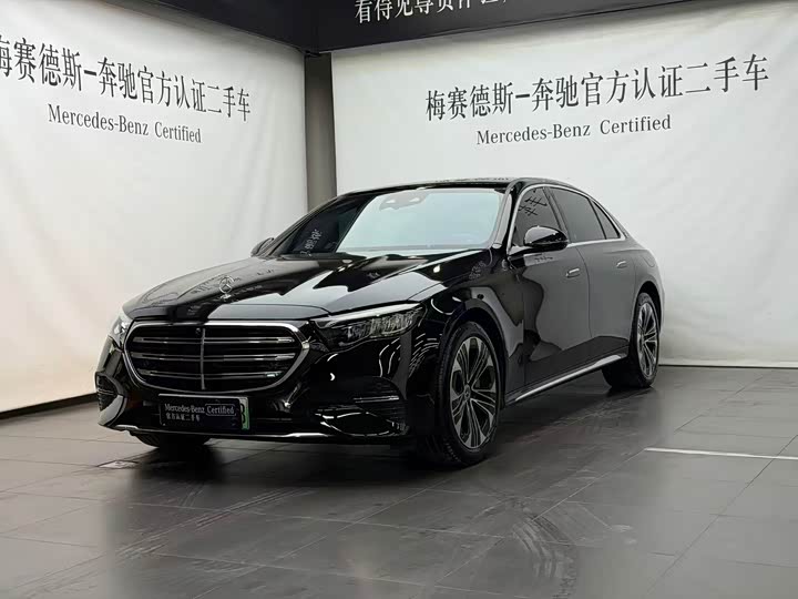 Фото 1 - Mercedes-Benz E-Class Hybrid