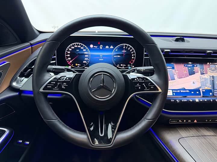 Фото 5 - Mercedes-Benz E-Class Hybrid