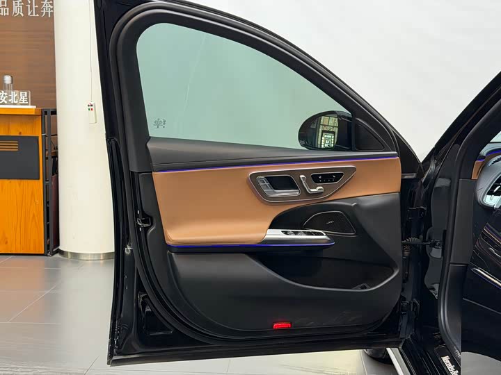 Фото 6 - Mercedes-Benz E-Class Hybrid