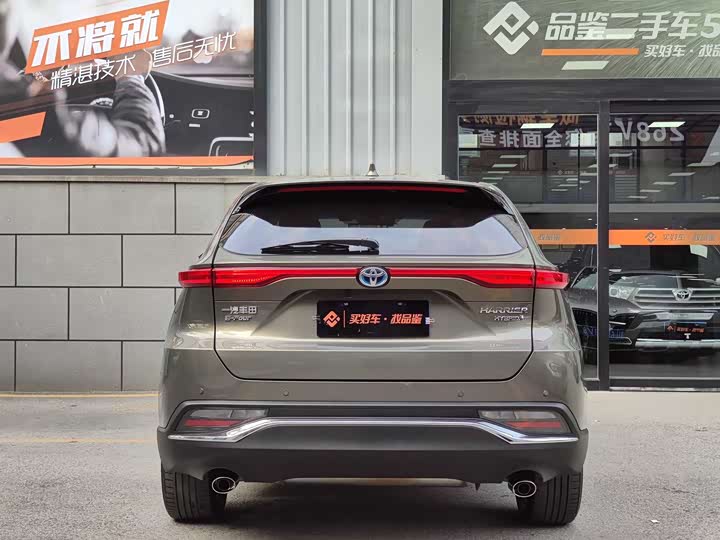 Фото 6 - Toyota Harrier