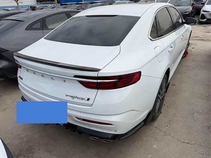 Photo 4 - Geely Preface