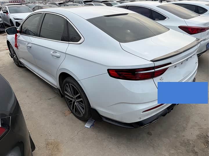 Photo 5 - Geely Preface