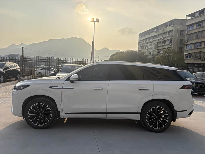 Фото 5 - Chery Tiggo 9