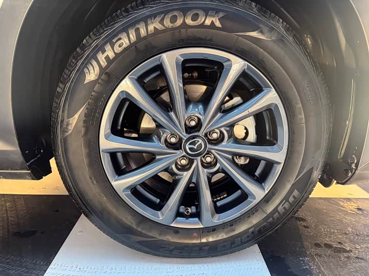 Фото 4 - Mazda CX-4