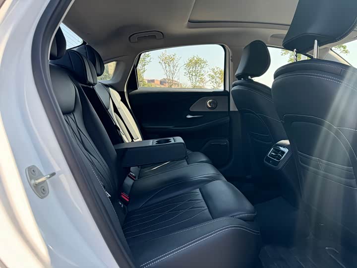 Фото 6 - Chery Arrizo 8