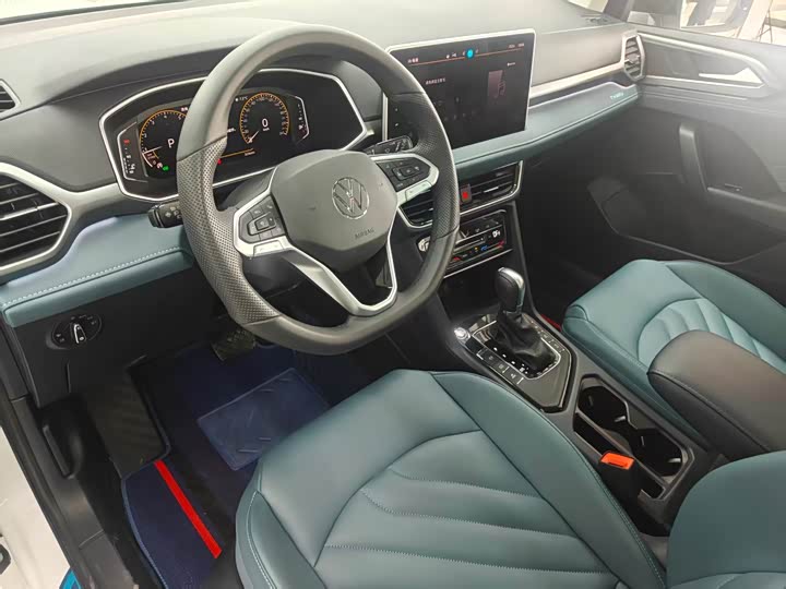 Фото 4 - Volkswagen Tharu