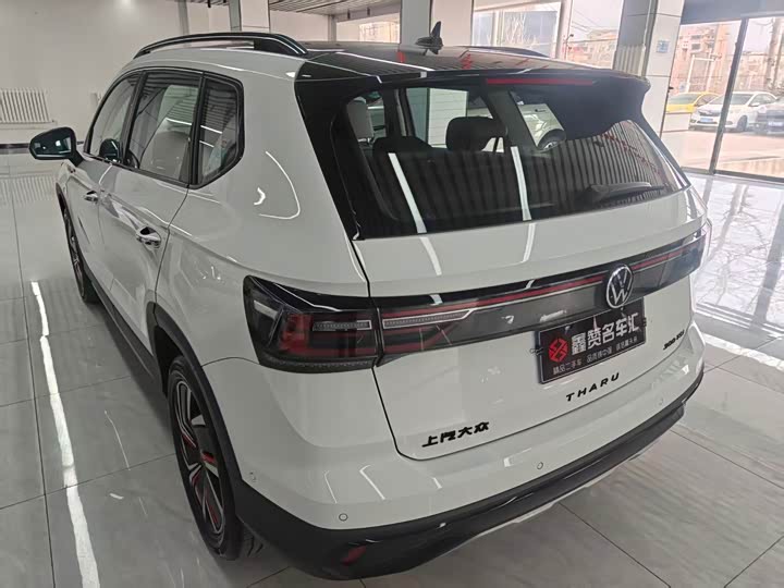 Фото 9 - Volkswagen Tharu