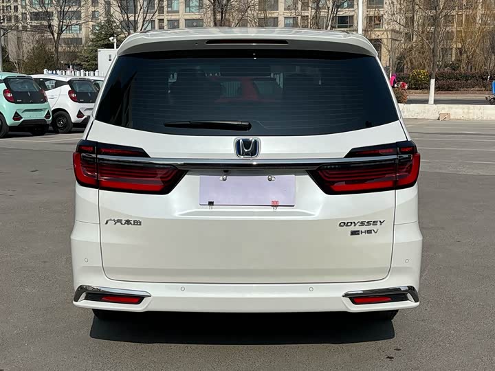 Фото 5 - Honda Odyssey