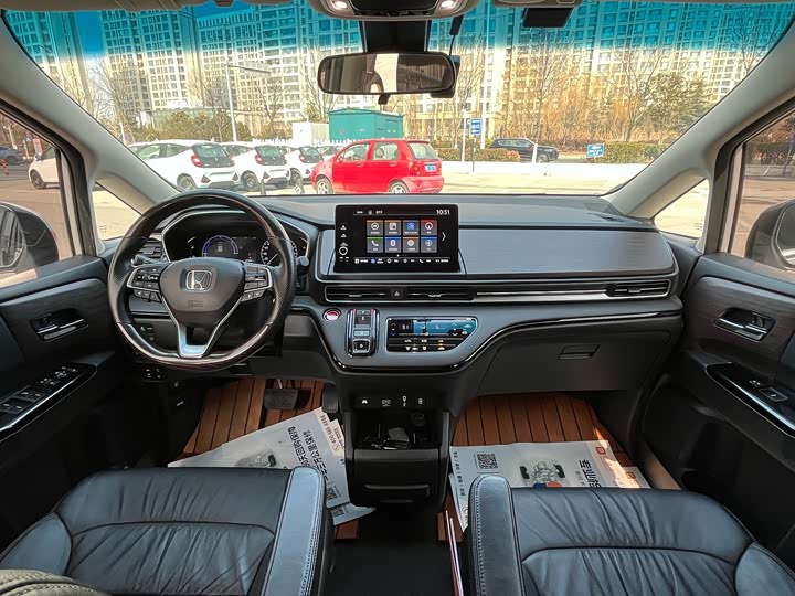 Фото 9 - Honda Odyssey