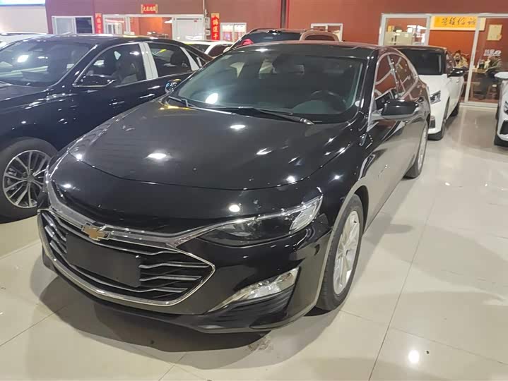 Фото 2 - Chevrolet Malibu XL
