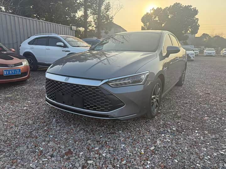 Фото 1 - BYD Qin Plus