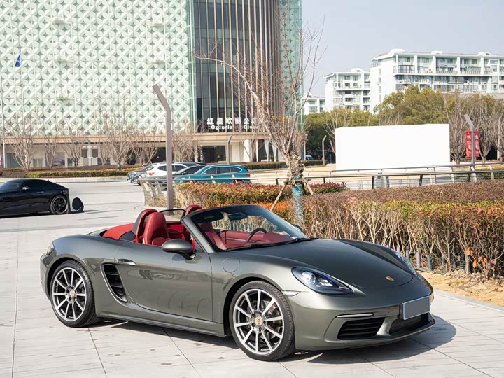 Фото 3 - Porsche 718