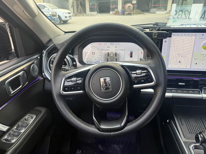 Фото 6 - Tank 400 Hybrid