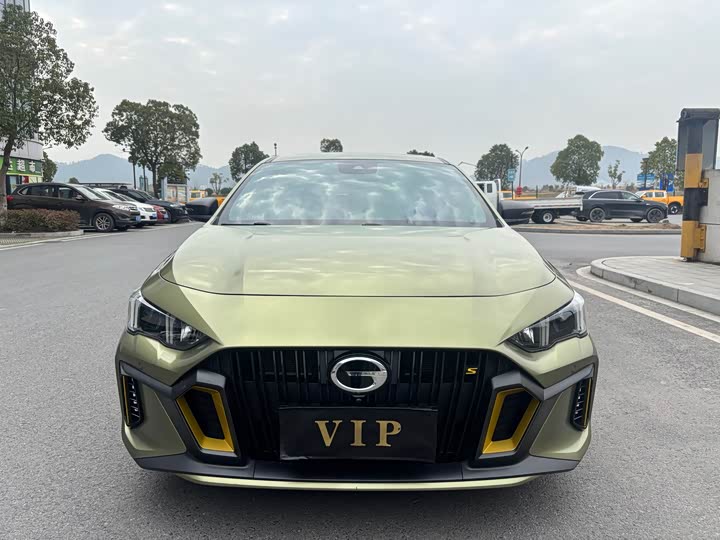 Фото 2 - GAC Trumpchi Empow R