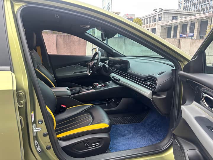 Фото 9 - GAC Trumpchi Empow R