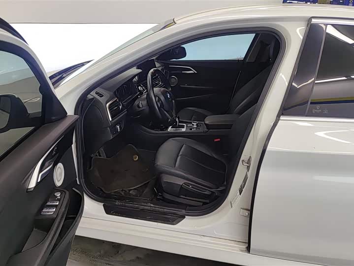 Фото 9 - BMW 1 Series