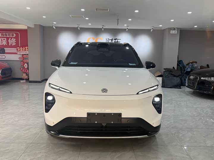 Фото 2 - Nio ES7