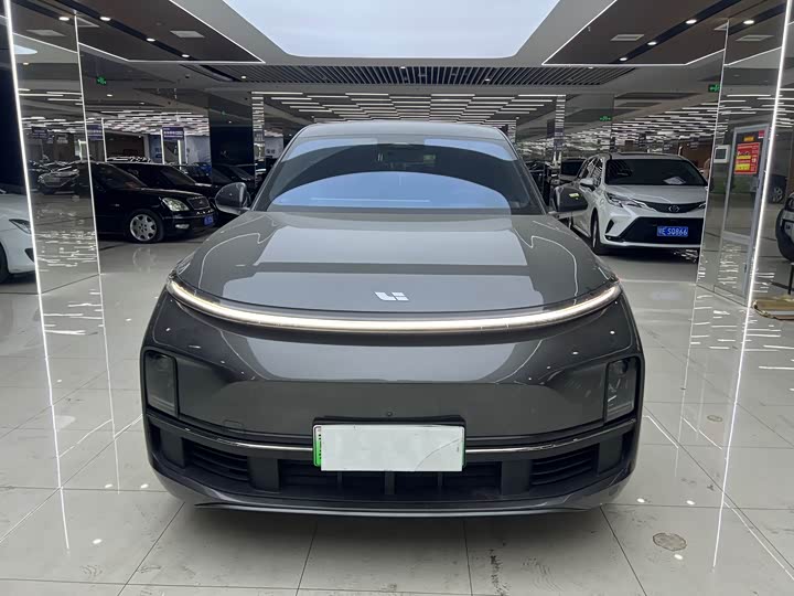 Фото 2 - LiXiang L8