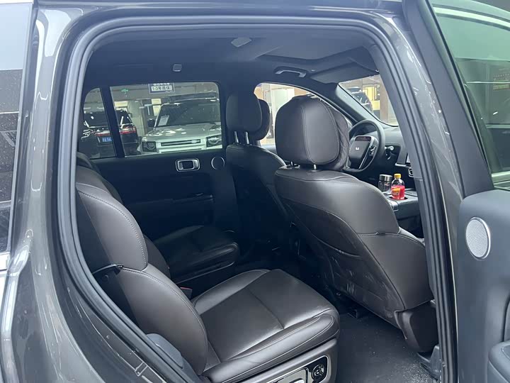 Фото 6 - LiXiang L8