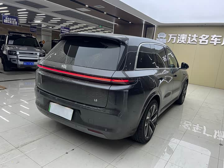 Фото 9 - LiXiang L8