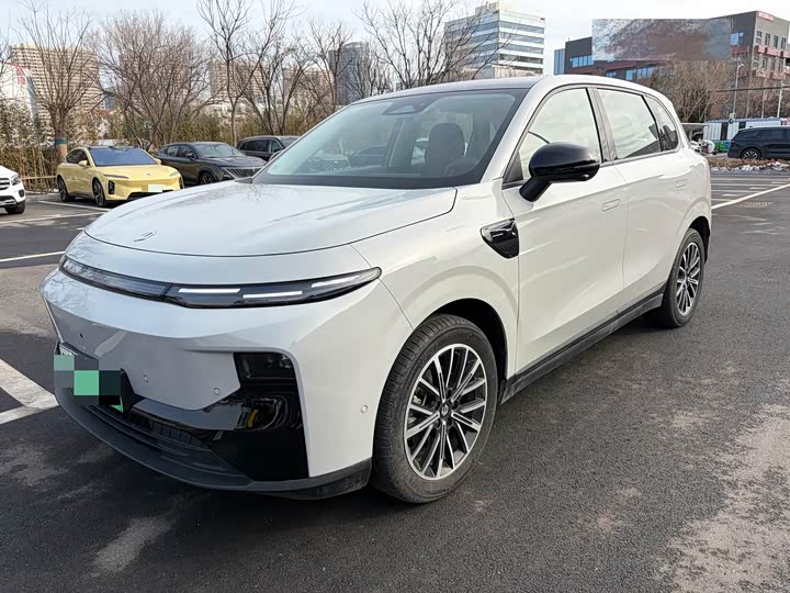 Фото 1 - Leapmotor B10