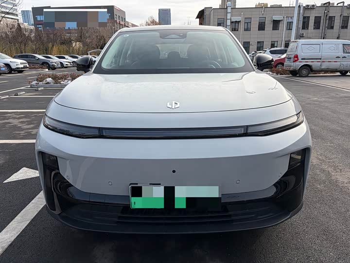 Фото 2 - Leapmotor B10