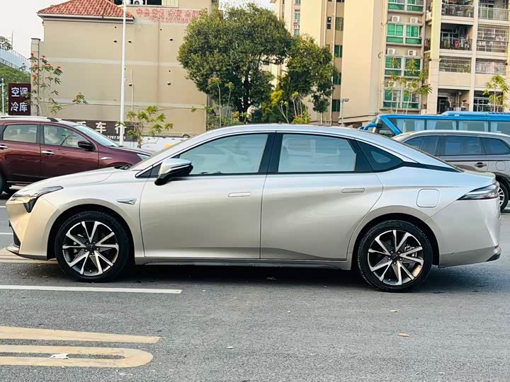 Фото 4 - GAC Aion S Plus