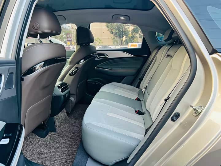 Фото 6 - GAC Aion S Plus