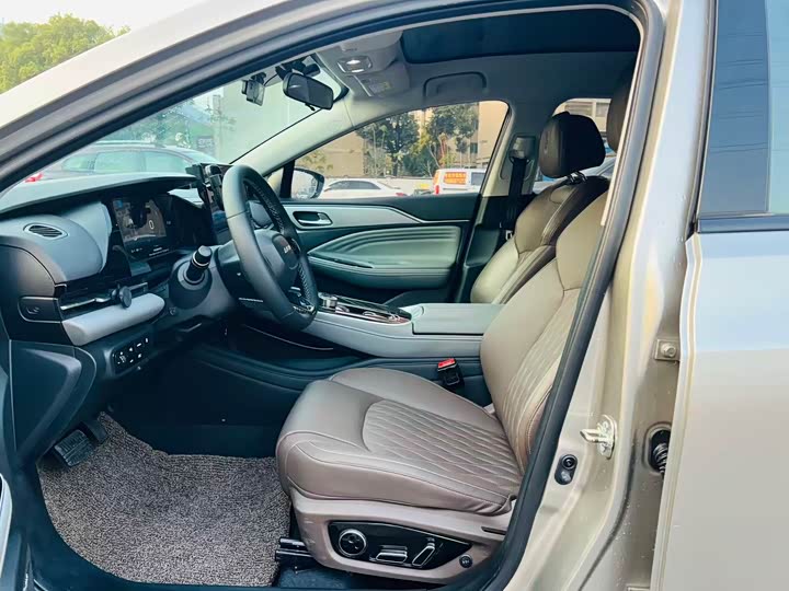 Фото 7 - GAC Aion S Plus