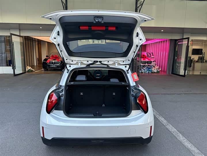 Фото 3 - Mini Cooper